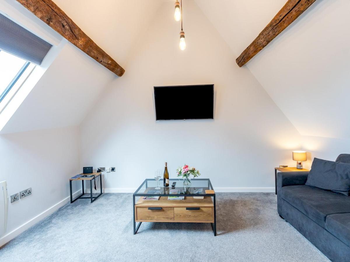 Pass The Keys 5C Charming Town Centre Apartment With Roof Top Views Shrewsbury Exterior photo