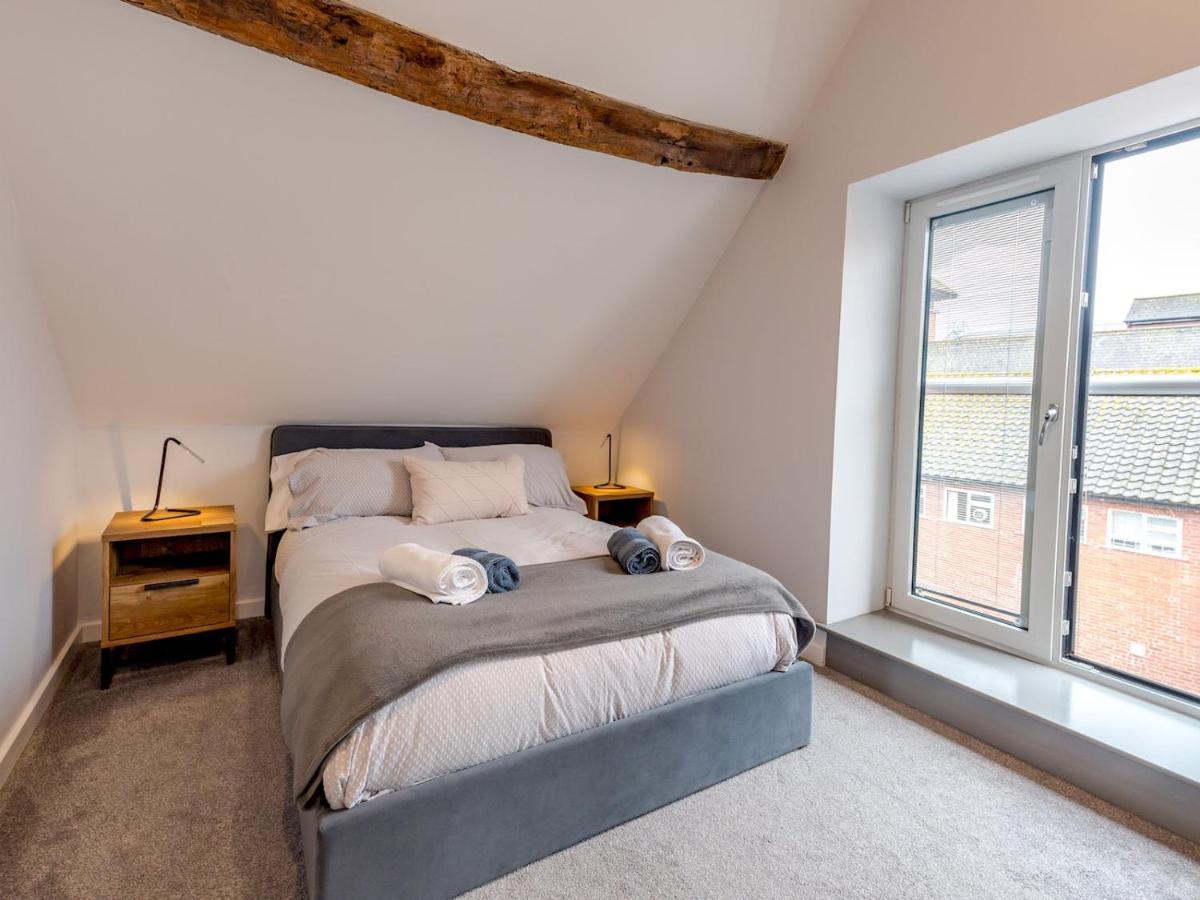 Pass The Keys 5C Charming Town Centre Apartment With Roof Top Views Shrewsbury Exterior photo